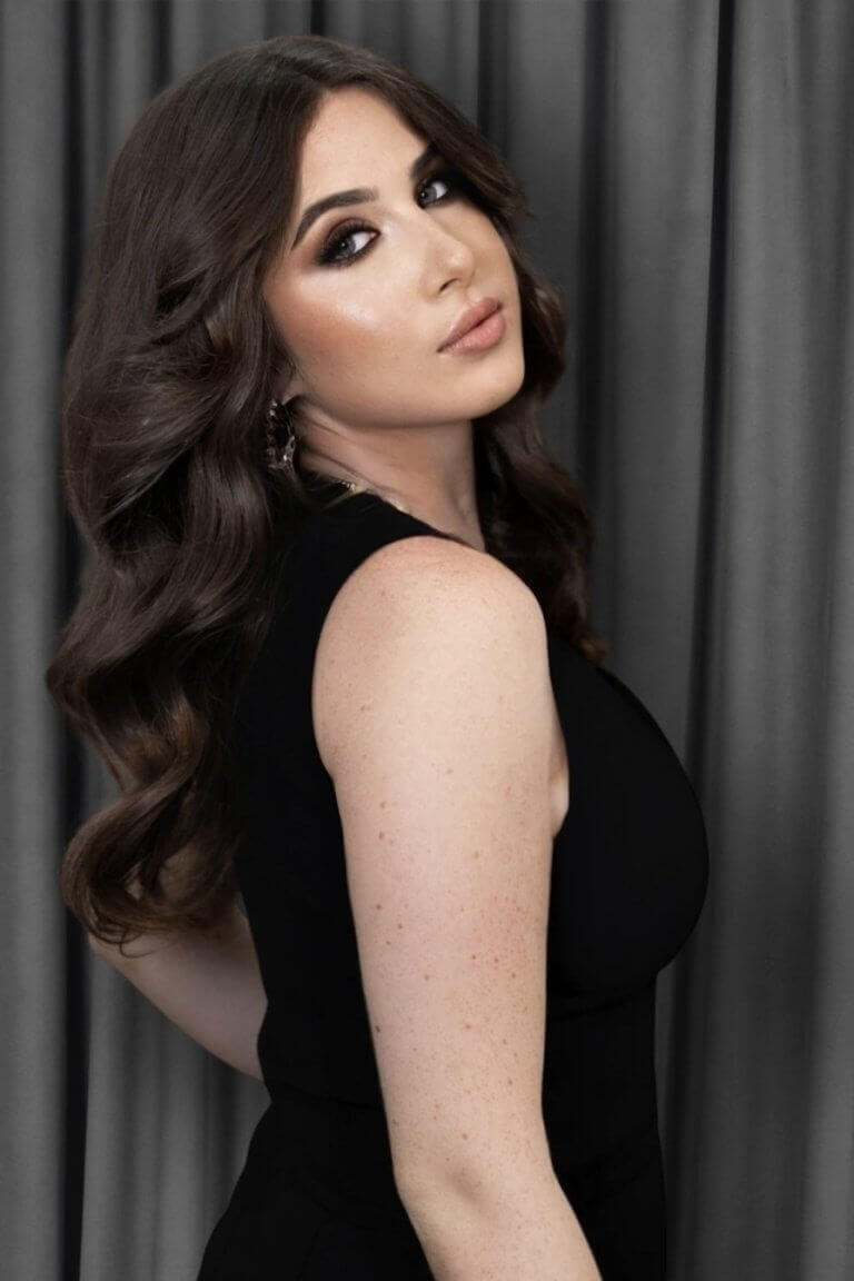 УКЛАДКА НА ДЛИННЫЕ ВОЛОСЫ