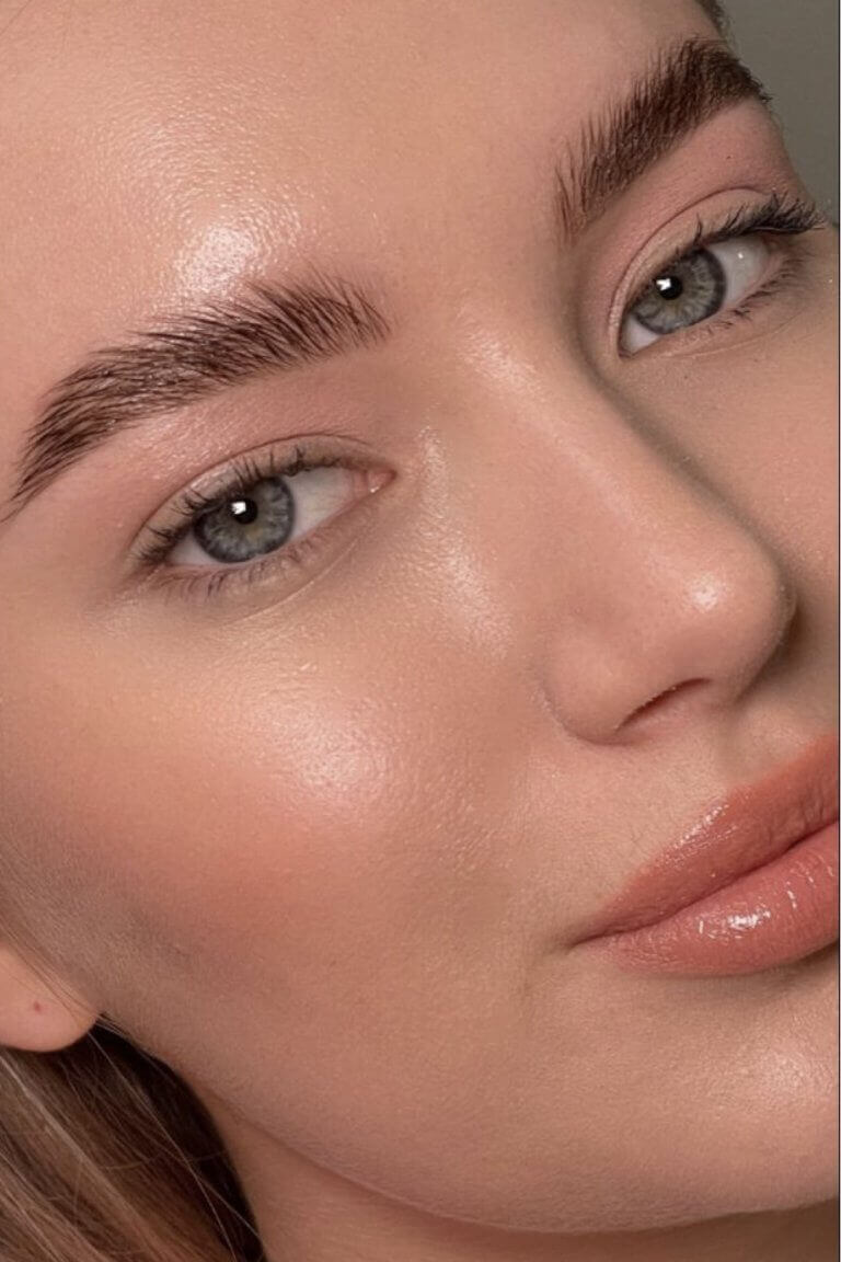 КОРРЕКЦИЯ БРОВЕЙ