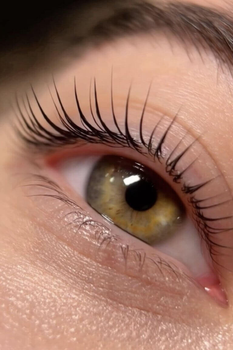 ЛАМИНИРОВАНИЕ РЕСНИЦ